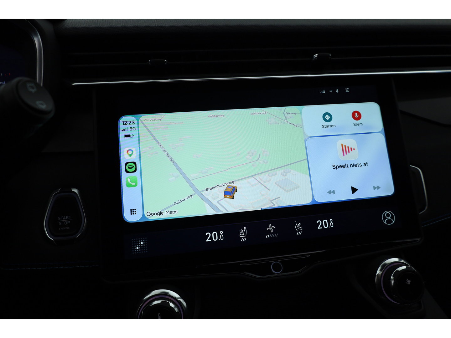 Lynk & Co 01 1.5 MY23 | Zwartehemel | Pano | 360cam + PDC | Adapt. Cruise | Memory | Stoelverw. | Apple CarPlay X