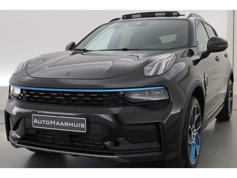 Lynk & Co 01 1.5 MY23 | Zwartehemel | Pano | 360cam + PDC | Adapt. Cruise | Memory | Stoelverw. | Apple CarPlay X