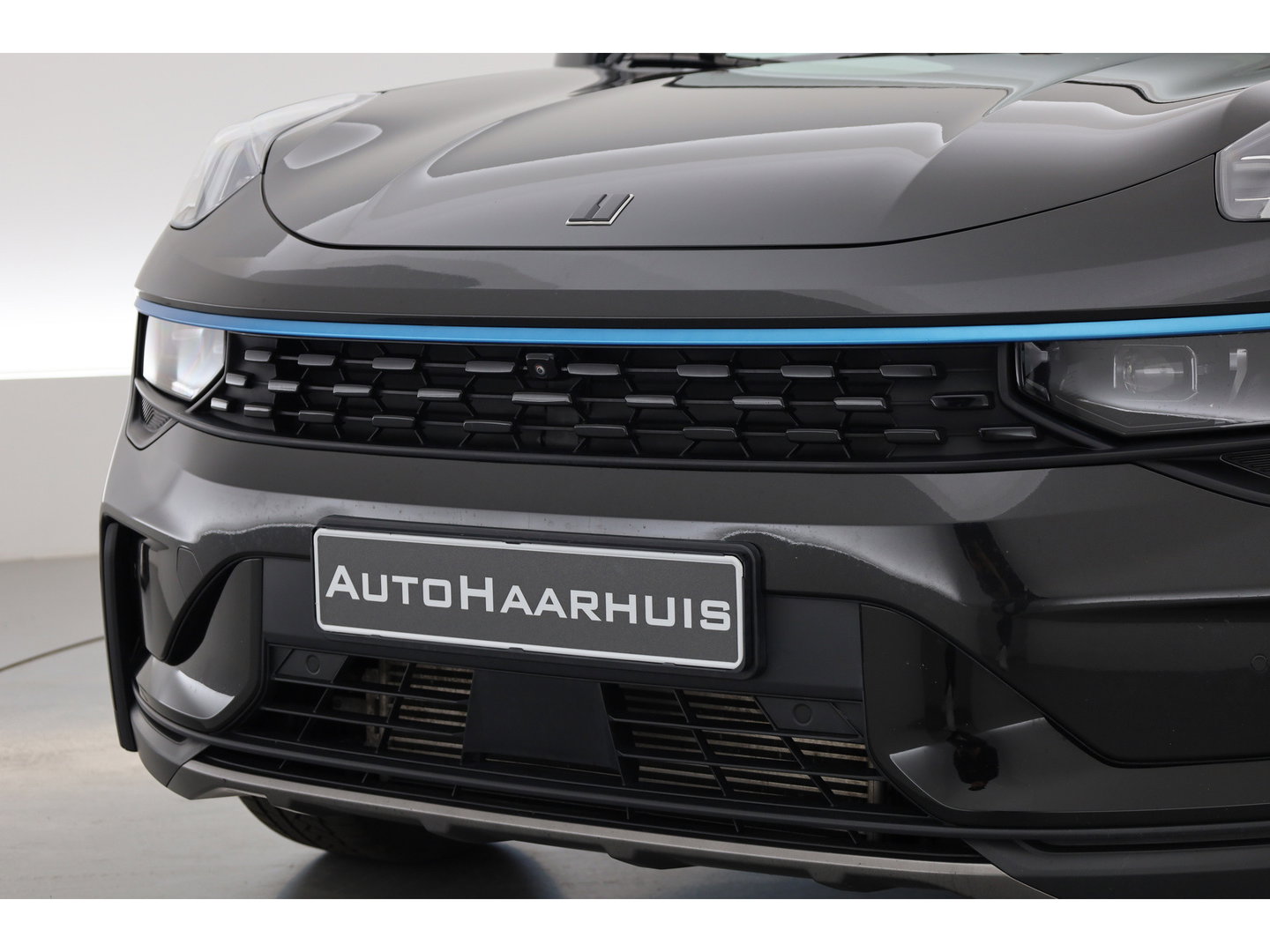 Lynk & Co 01 1.5 MY23 | Zwartehemel | Pano | 360cam + PDC | Adapt. Cruise | Memory | Stoelverw. | Apple CarPlay X