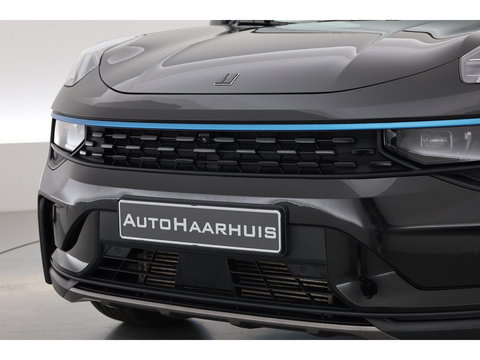 Lynk & Co 01 1.5 MY23 | Zwartehemel | Pano | 360cam + PDC | Adapt. Cruise | Memory | Stoelverw. | Apple CarPlay X