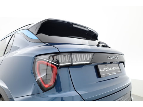 Lynk & Co 01 1.5 PHEV 261PK MY23 | Donkere hemel | S/K-panodak | 360*+ PDC | Adapt. Cruise | Memory | Stoelverw. | Elek. klep | LM 20" | Led | Nav+App.Connect