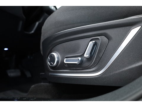 Lynk & Co 01 1.5 PHEV 261PK MY23 | Donkere hemel | S/K-panodak | 360*+ PDC | Adapt. Cruise | Memory | Stoelverw. | Elek. klep | LM 20" | Led | Nav+App.Connect