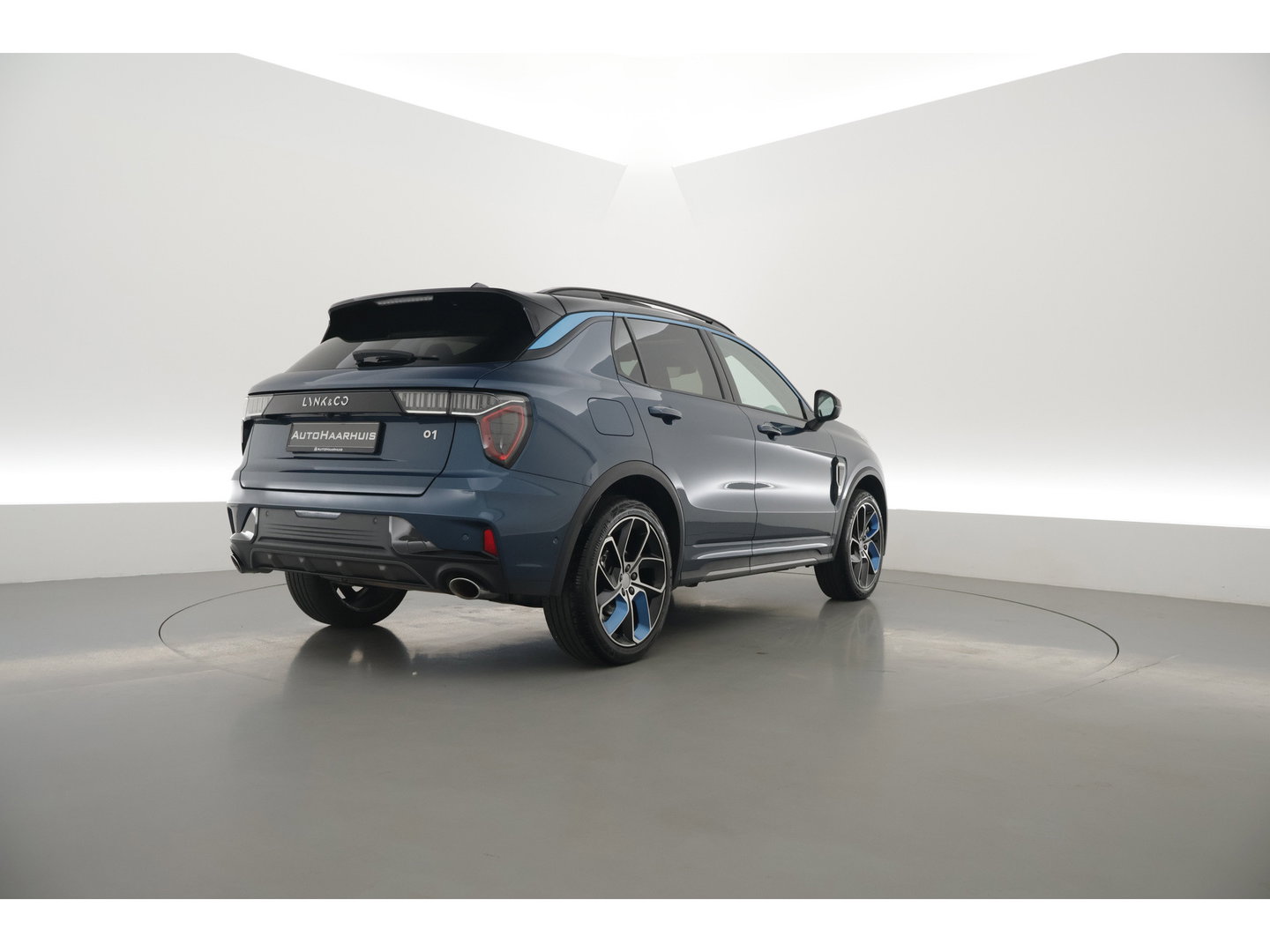 Lynk & Co 01 1.5 PHEV 261PK MY22 | Pano | Adapt. Cruise | Apple CarPlay & Android Auto | Infinity | 360cam | Stoelverw. | Memory