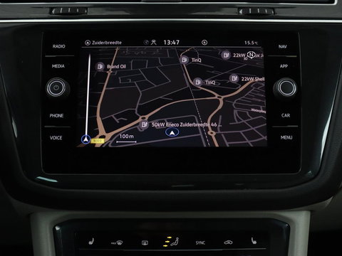 Volkswagen Tiguan 1.4 TSI eHybrid Life Business | SOH 93,8% | Panoramadak | Leder | Stoelverwarming | 360 Camera | Adaptive cruise | Virtual Cockpit | Carplay | Park Assist | Keyless | Navigatie | PHEV | Plug In