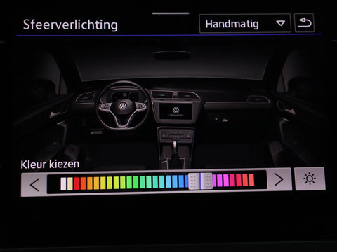 Volkswagen Tiguan 1.4 TSI eHybrid Life Business | SOH 93,8% | Panoramadak | Leder | Stoelverwarming | 360 Camera | Adaptive cruise | Virtual Cockpit | Carplay | Park Assist | Keyless | Navigatie | PHEV | Plug In
