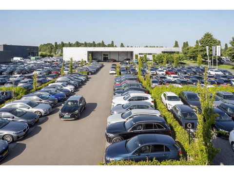 Volkswagen Tiguan 1.4 TSI eHybrid Life Business | SOH 93,8% | Panoramadak | Leder | Stoelverwarming | 360 Camera | Adaptive cruise | Virtual Cockpit | Carplay | Park Assist | Keyless | Navigatie | PHEV | Plug In
