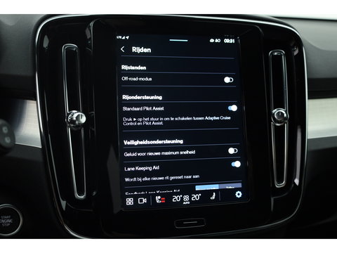 Volvo XC40 2.0 B3 Plus Black Edition | Facelift | 360 camera | Blis | ACC | Carplay | H&K Audio |