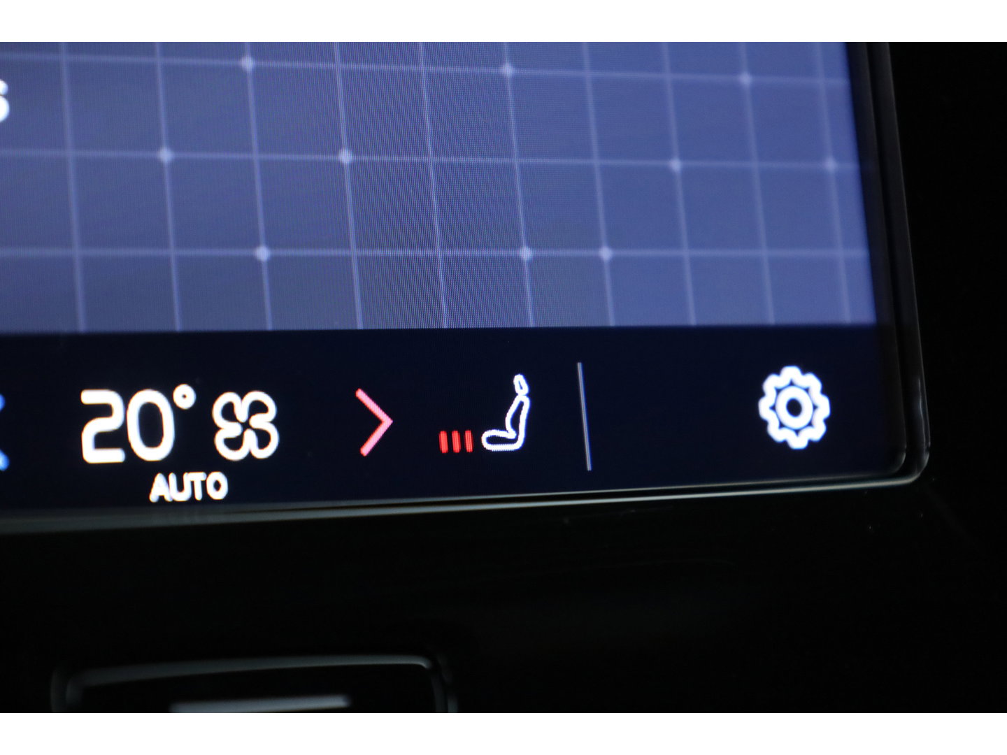 Volvo XC40 2.0 B3 Plus Black Edition | 360 camera | H&K Audio | ACC | Blis | Pixel LED | 20 inch |