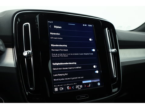 Volvo XC40 2.0 B3 Plus Black Edition | 360 camera | H&K Audio | ACC | Blis | Pixel LED | 20 inch |