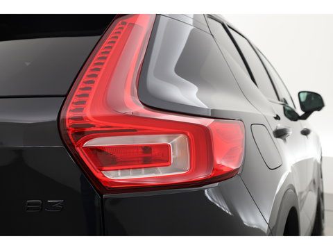 Volvo XC40 2.0 B3 Plus Black Edition | 360 camera | H&K Audio | ACC | Blis | Pixel LED | 20 inch |