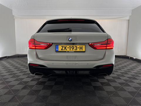 BMW 5 Serie Touring 530i High Executive M-Sportpack (INCL.BTW) Aut. *PANO | HEAD-UP | LEATHER | TOPVIEW | HARMAN/KARDON | FULL-LED | ADAPTIVE-CRUISE | BLINDSPOT | HEATED-COMFORTSEATS | KEYLESS | DAB | DIGI-COCKPIT | PRIVACY-GLASS | SHIFTPADDLE