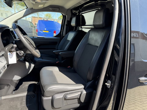 Opel Vivaro 1.5 CDTI L2H1 Selection / euro 6 / bpm vrij / vaste prijs rijklaar € 17.950 ex btw / lease vanaf € 302 / dubbele schuifdeur / zwart metallic / trekhaak / airco / cruise