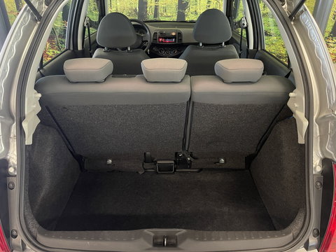 Nissan Micra 1.2 Visia | Automaat | Airconditioning | Trekhaak | Bluetooth | AUX | Elektrische Ramen |