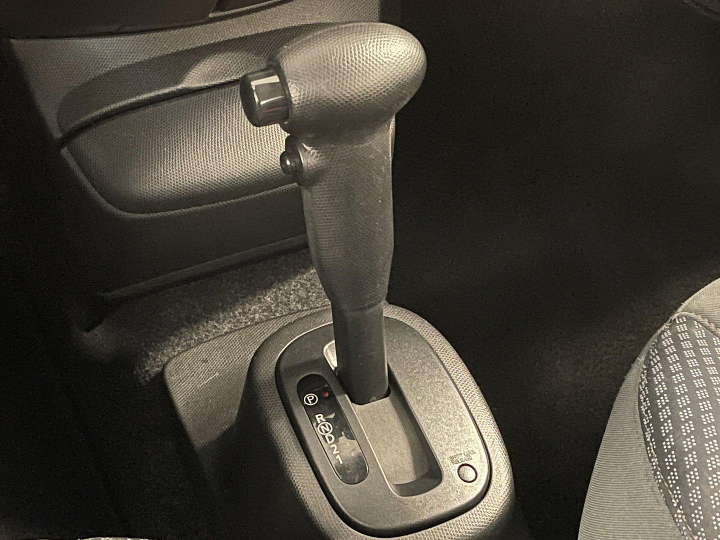 Nissan Micra 1.2 Visia | Automaat | Airconditioning | Trekhaak | Bluetooth | AUX | Elektrische Ramen |