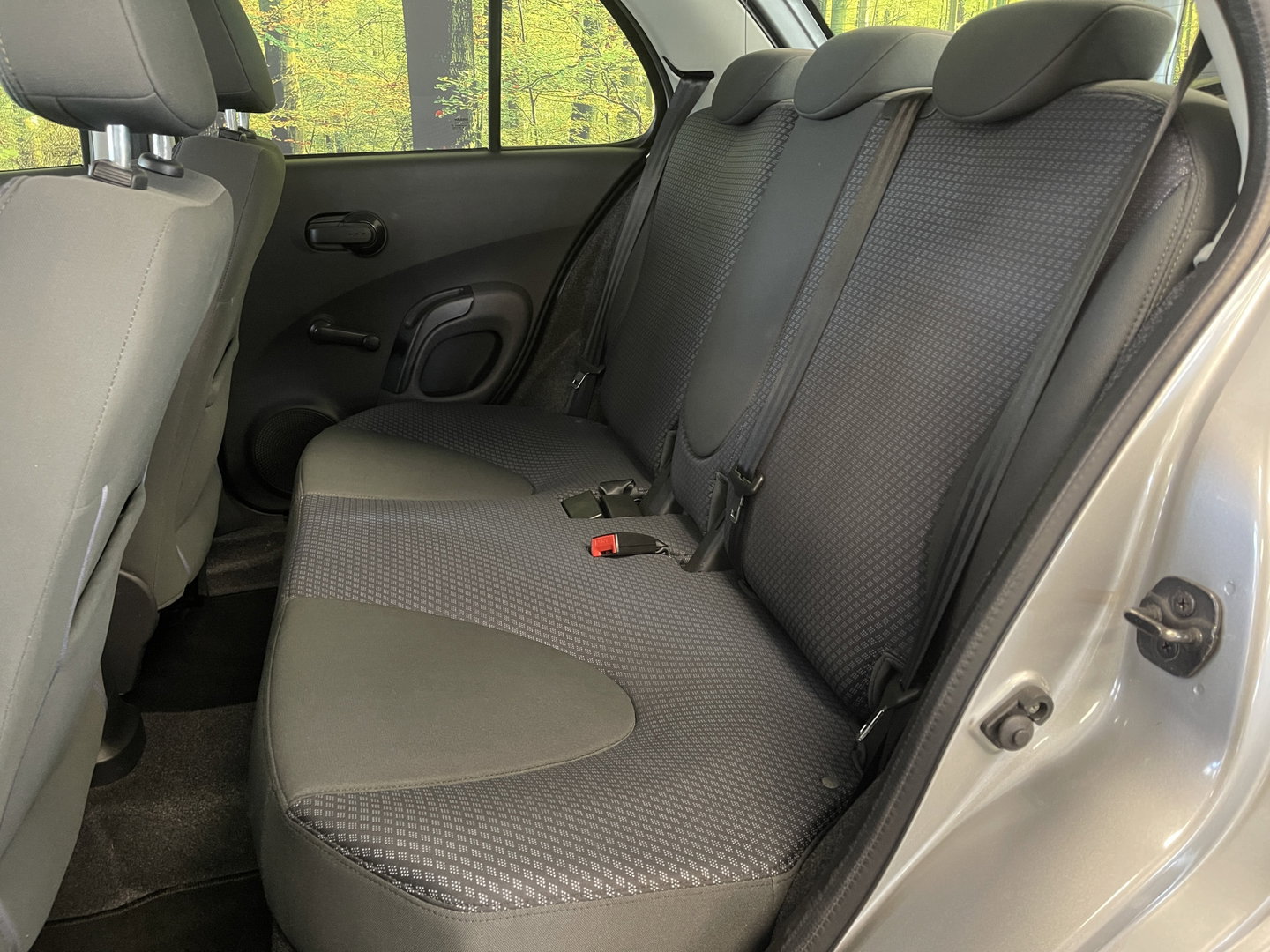 Nissan Micra 1.2 Visia | Automaat | Airconditioning | Trekhaak | Bluetooth | AUX | Elektrische Ramen |