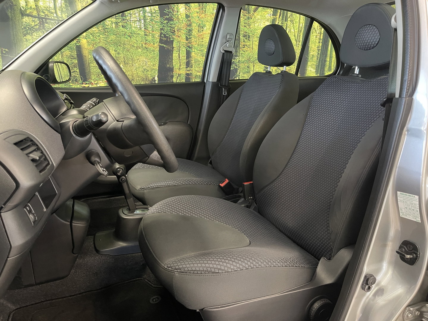 Nissan Micra 1.2 Visia | Automaat | Airconditioning | Trekhaak | Bluetooth | AUX | Elektrische Ramen |