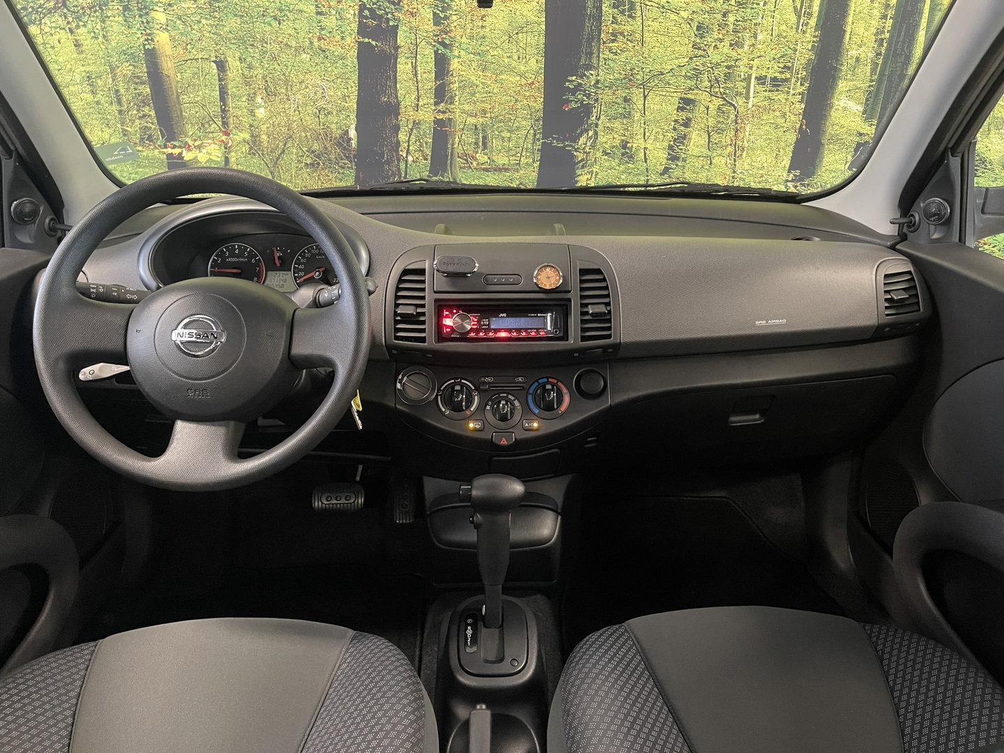 Nissan Micra 1.2 Visia | Automaat | Airconditioning | Trekhaak | Bluetooth | AUX | Elektrische Ramen |