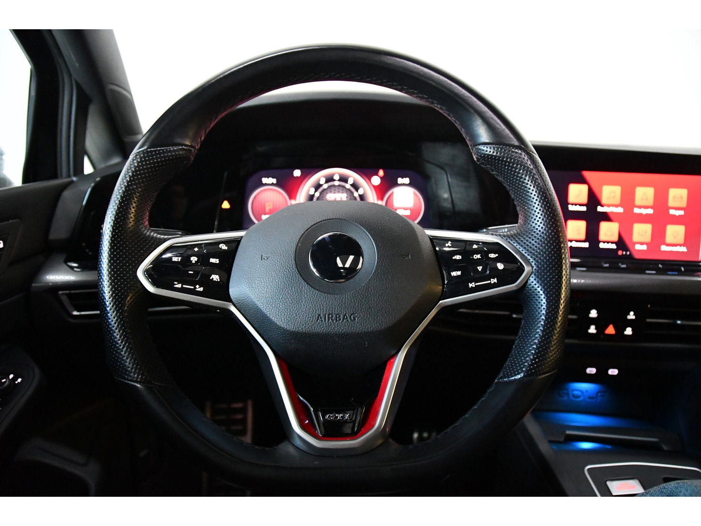 Volkswagen Golf 2.0 TSI GTI