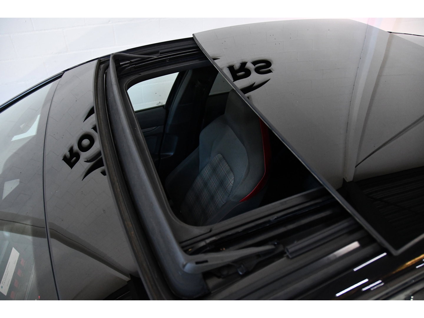 Volkswagen Golf 2.0 TSI GTI