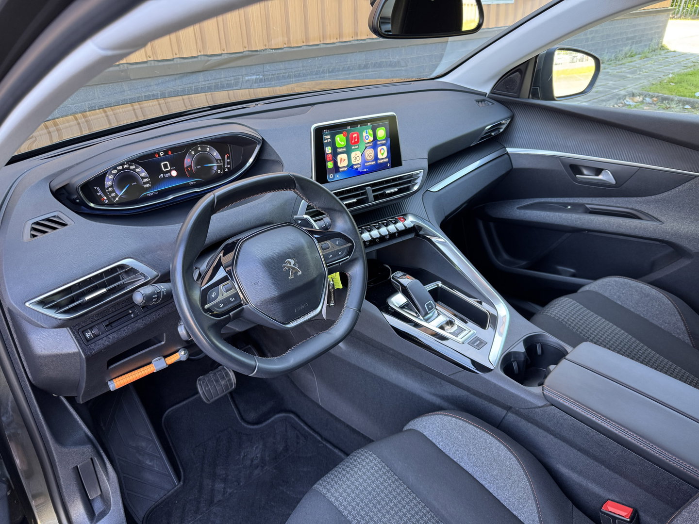 Peugeot 3008 1.2 PureTech Active | Riem Vervangen! | Dealer Onderhouden | Origineel Nederlands | Trekhaak | Apple Carplay | Android Auto | Navigatie | Lane Assist | LED |