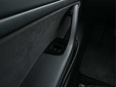Tesla Model 3 Standard RWD Plus 60 kWh [ 3-Fase-11kW ] {SOH-84%} (INCL-BTW) Aut. *PANO | AUTO-PILOT | LEATHER | KEYLESS | FULL-LED | MEMORY-PACK | SURROUND-VIEW | DAB | CARPLAY | DIGI-COCKPIT | LANE-ASSIST | COMFORT-SEATS | 18"ALU*