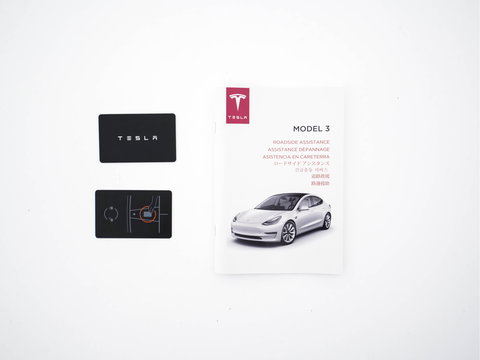 Tesla Model 3 Standard RWD Plus 60 kWh [ 3-Fase-11kW ] {SOH-84%} (INCL-BTW) Aut. *PANO | AUTO-PILOT | LEATHER | KEYLESS | FULL-LED | MEMORY-PACK | SURROUND-VIEW | DAB | CARPLAY | DIGI-COCKPIT | LANE-ASSIST | COMFORT-SEATS | 18"ALU*