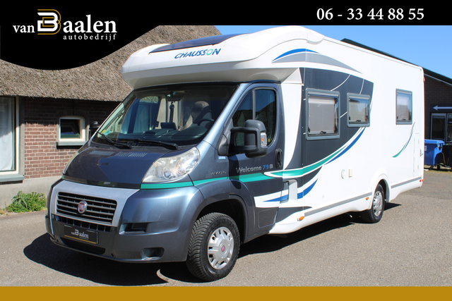 Chausson 79 EB - TITANIUM HEFBED QUEENSBED NAVI 62000KM!!!