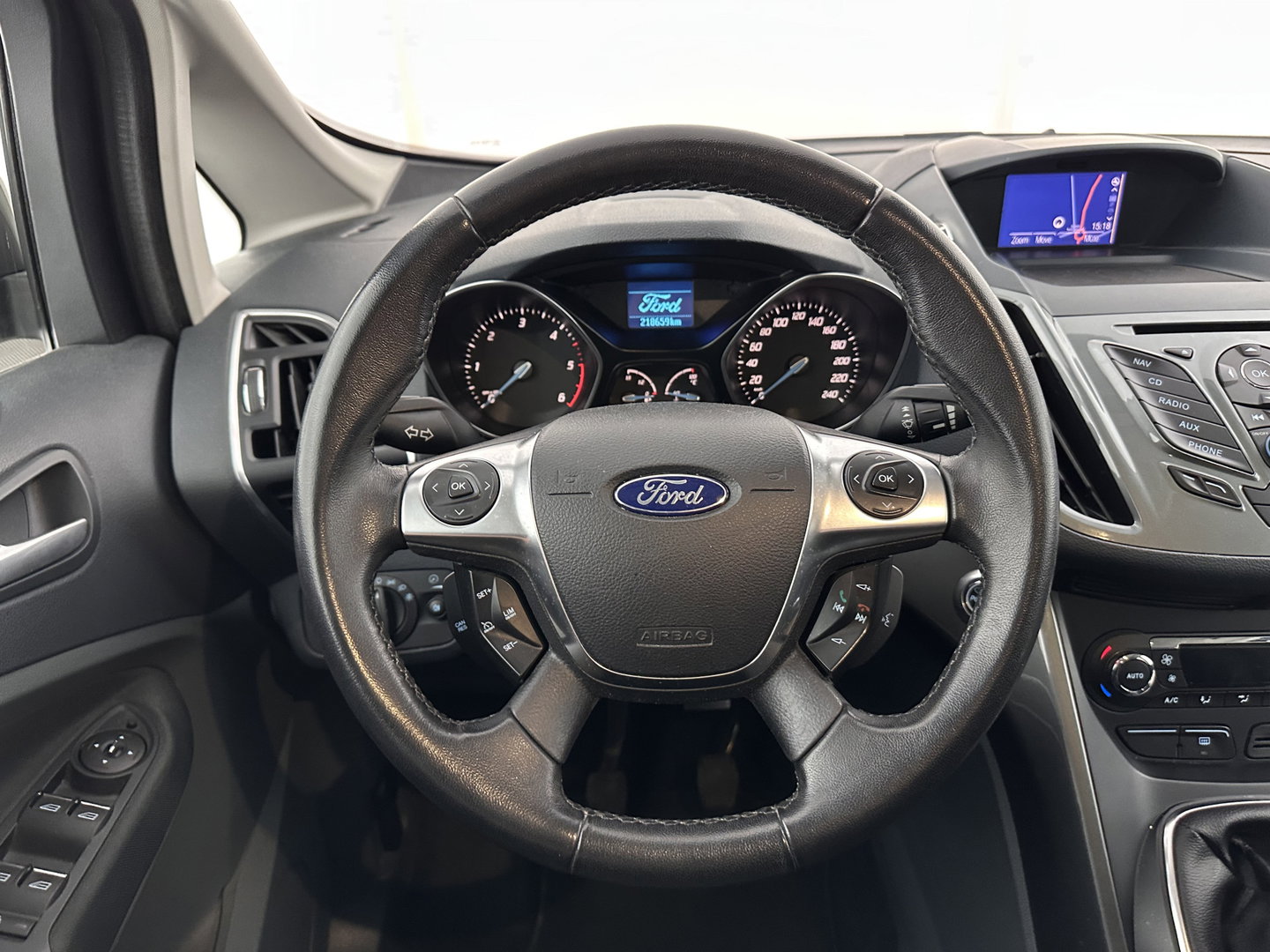 Ford C-MAX 2.0 TDCi Titanium *NAVI-FULLMAP | COMFORT-SEATS | ECC | KEYLESS | PDC | CRUISE | PRIVACY-GLASS | TOWBAR | 17''ALU*