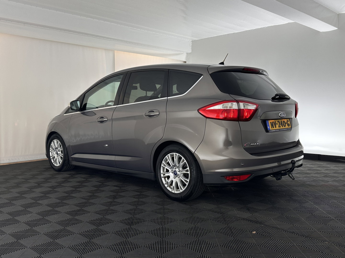 Ford C-MAX 2.0 TDCi Titanium *NAVI-FULLMAP | COMFORT-SEATS | ECC | KEYLESS | PDC | CRUISE | PRIVACY-GLASS | TOWBAR | 17''ALU*