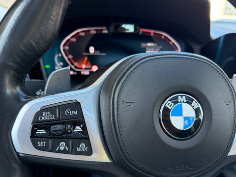 BMW 3 Serie Touring 330i High Exe Pano|Leder|Harman&Kardon|Memory|Carplay|Keyless|Camera