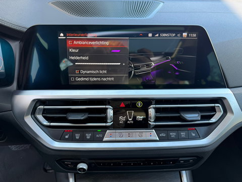 BMW 3 Serie Touring 330i High Exe Pano|Leder|Harman&Kardon|Memory|Carplay|Keyless|Camera