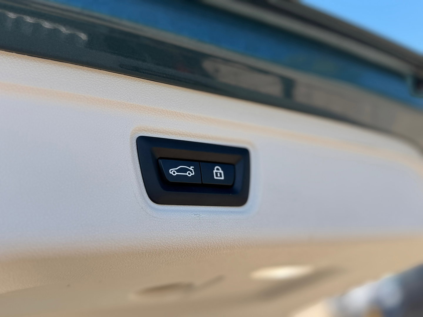BMW 3 Serie Touring 330i High Exe Pano|Leder|Harman&Kardon|Memory|Carplay|Keyless|Camera