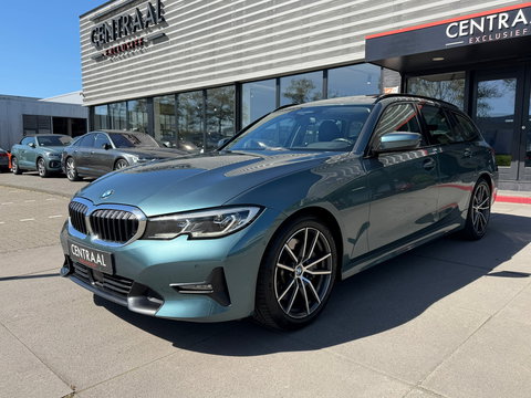 BMW 3 Serie Touring 330i High Exe Pano|Leder|Harman&Kardon|Memory|Carplay|Keyless|Camera
