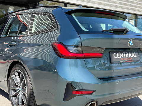 BMW 3 Serie Touring 330i High Exe Pano|Leder|Harman&Kardon|Memory|Carplay|Keyless|Camera