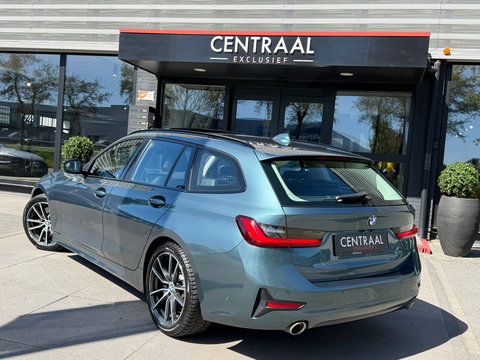 BMW 3 Serie Touring 330i High Exe Pano|Leder|Harman&Kardon|Memory|Carplay|Keyless|Camera