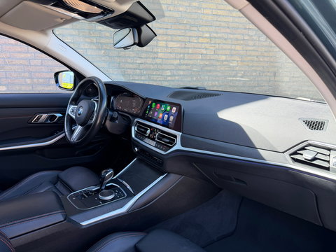 BMW 3 Serie Touring 330i High Exe Pano|Leder|Harman&Kardon|Memory|Carplay|Keyless|Camera