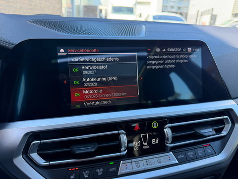 BMW 3 Serie Touring 330i High Exe Pano|Leder|Harman&Kardon|Memory|Carplay|Keyless|Camera