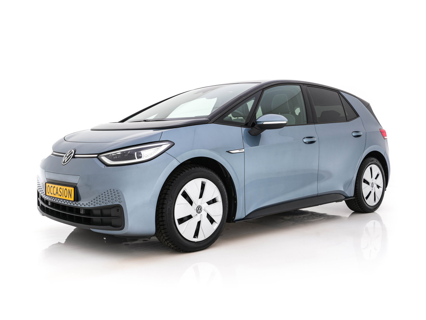 Volkswagen ID.3 Pro 58 kWh [ 3-Fase ] (INCL.BTW) *PANO | HEAD-UP | ADAPTIVE-CRUISE | BLINDSPOT | FULL-LED | HEATED-COMFORTSEATS | CAMERA | DIGI-COCKPIT | AMBIENT-LIGHT | DAB | PRIVACY-GLASS | CARPLAY | NAVI-FULLMAP | ECC | PDC*