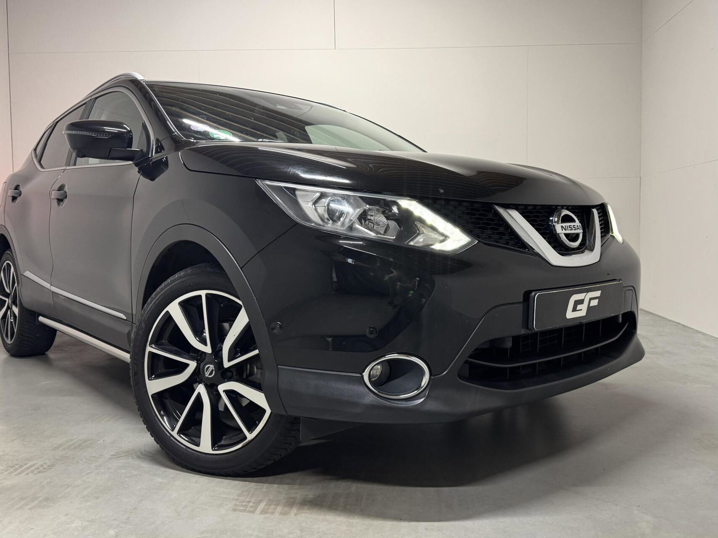 Nissan QASHQAI 1.6 Tekna Pano Camera Leer Trekh. Stoelv. NAP