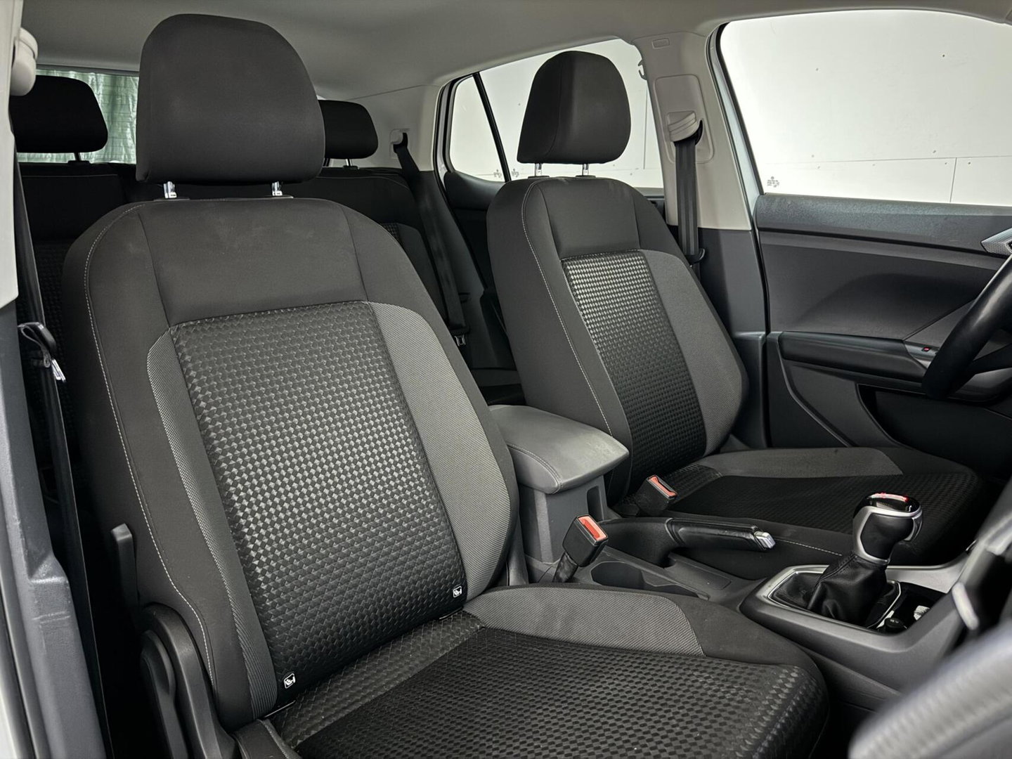 Volkswagen T-Cross 1.0 TSI R-Line DSG Carplay Trekh. Stoelv. NAP