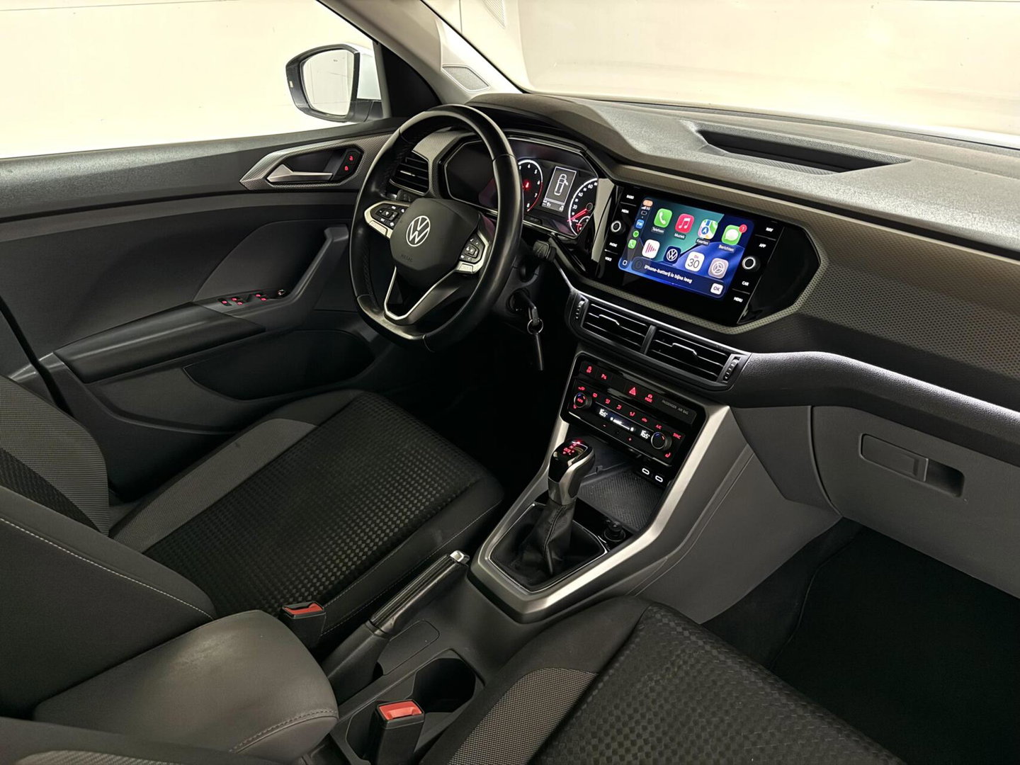 Volkswagen T-Cross 1.0 TSI R-Line DSG Carplay Trekh. Stoelv. NAP