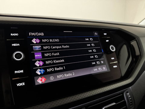 Volkswagen T-Cross 1.0 TSI R-Line DSG Carplay Trekh. Stoelv. NAP