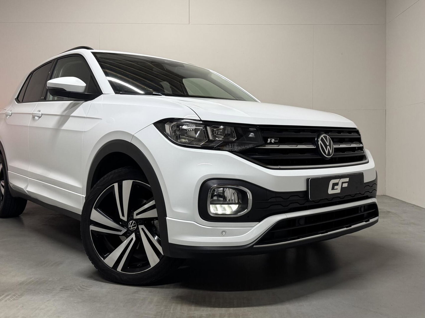 Volkswagen T-Cross 1.0 TSI R-Line DSG Carplay Trekh. Stoelv. NAP