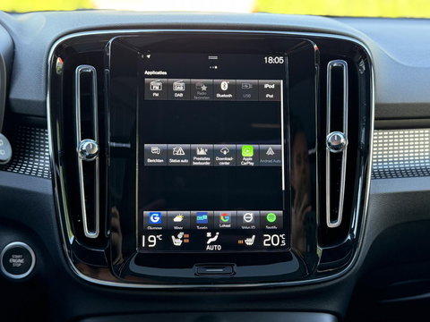 Volvo XC40 1.5 T4 Recharge R-Design |Pano|Leer|Winterpakket|Cam|20"