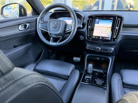 Volvo XC40 1.5 T4 Recharge R-Design |Pano|Leer|Winterpakket|Cam|20"