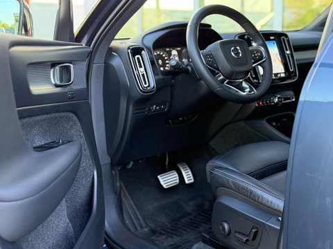 Volvo XC40 1.5 T4 Recharge R-Design |Pano|Leer|Winterpakket|Cam|20"