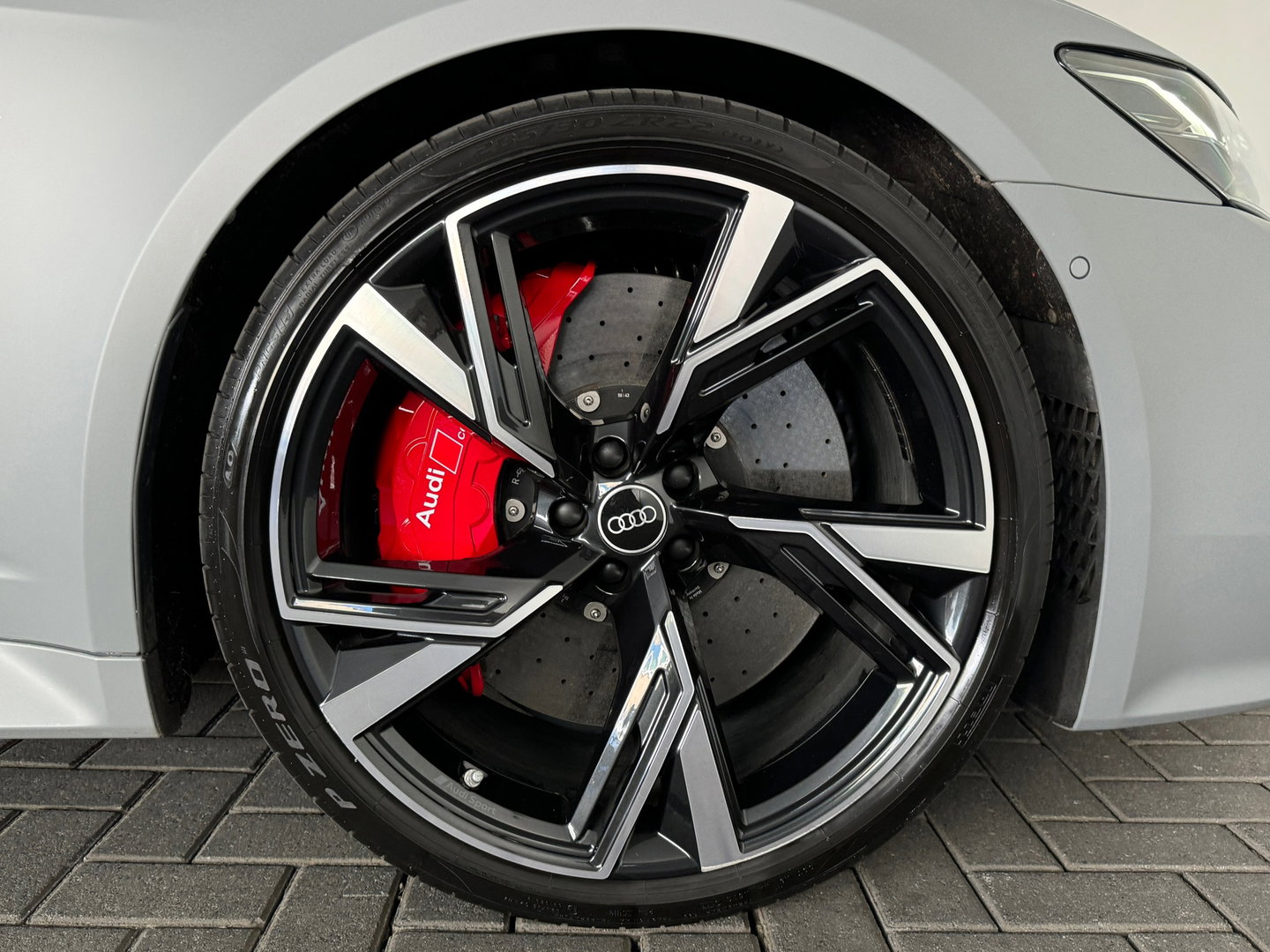 Audi RS6 Avant TFSI quattro Pano|Ceramic|HuD|B&O 3D|PPF|Carbon
