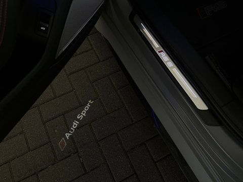 Audi RS6 Avant TFSI quattro Pano|Ceramic|HuD|B&O 3D|PPF|Carbon