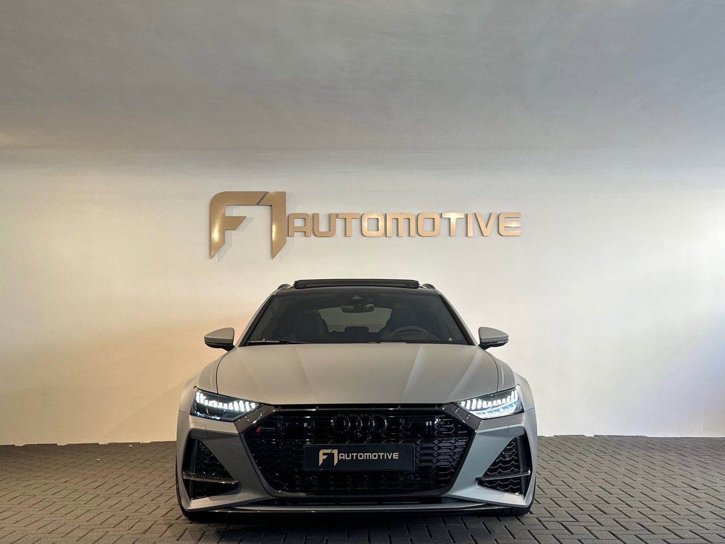 Audi RS6 Avant TFSI quattro Pano|Ceramic|HuD|B&O 3D|PPF|Carbon