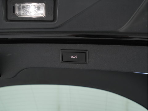 Škoda Enyaq Coupé 85 Sportline [ 3-Fase ] {SOH-95%} (INCL.BTW) *PANO | ADAPTIVE-CRUISE | LEATHER-ALCANTARA | FULL-LED | BLINDSPOT | HEATED-SPORTSEATS | CAMERA | KEYLESS | PRIVACY-GLASS | SHIFT-PADLLES | TOWBAR | 20''ALU*